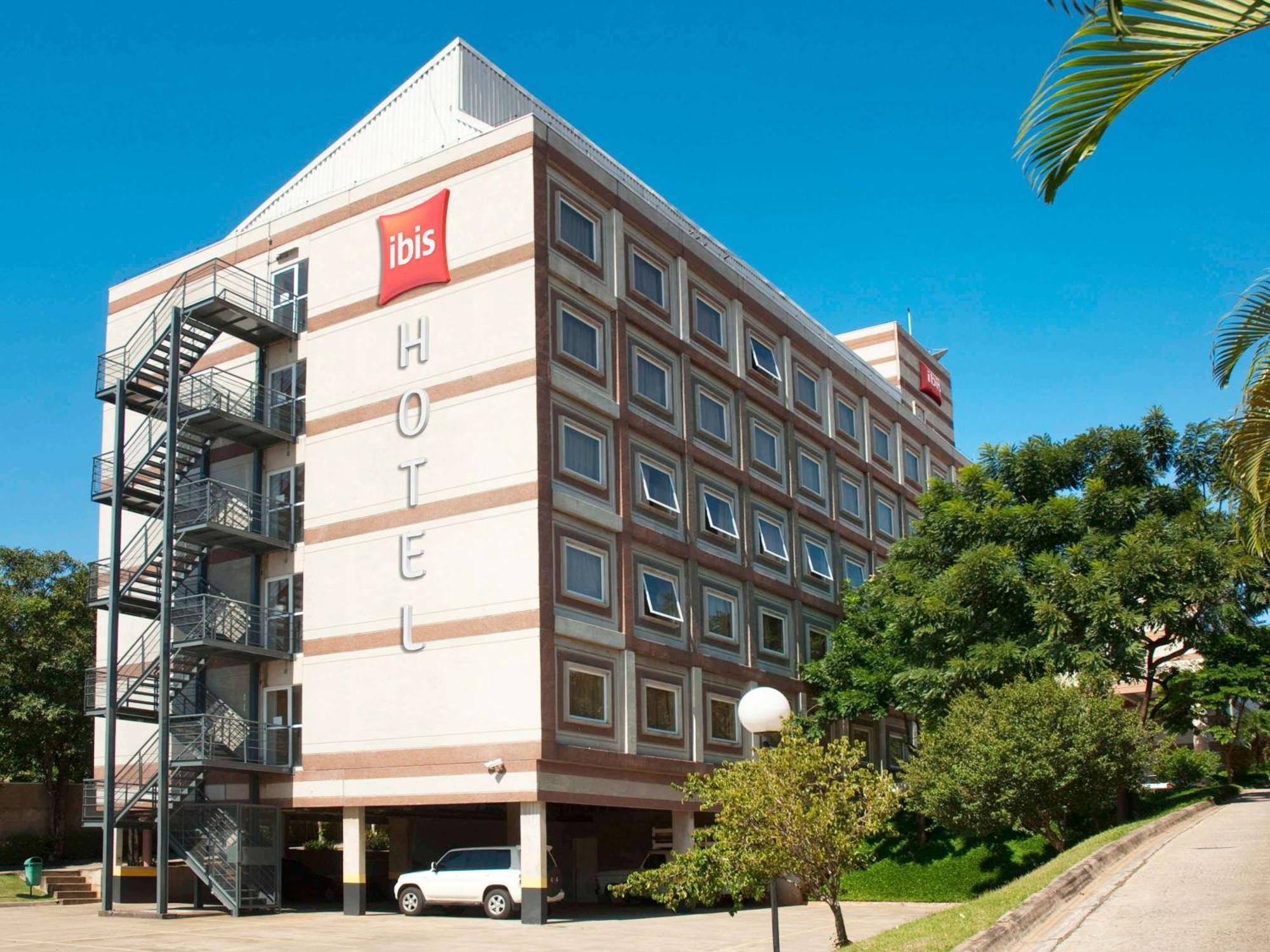 Ibis Paulinia Hotel Exterior photo
